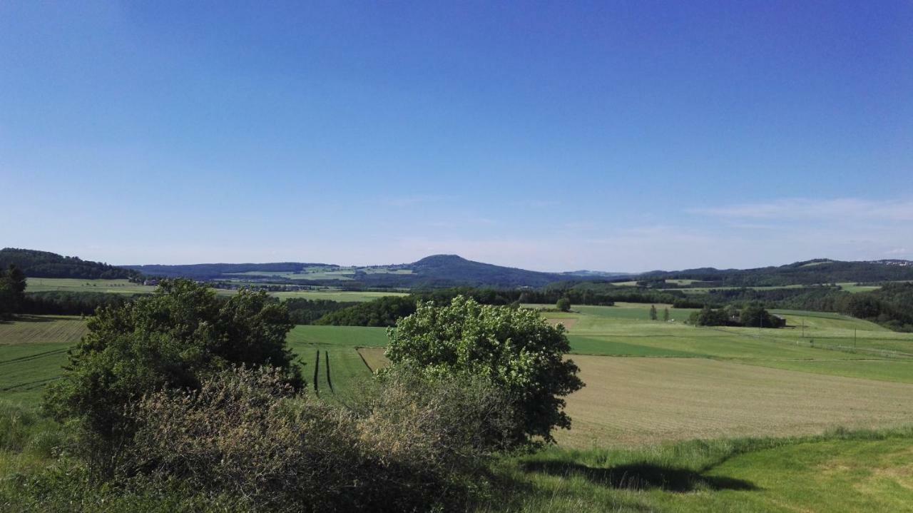 Eifel Ferienwohnung Pomster Zewnętrze zdjęcie